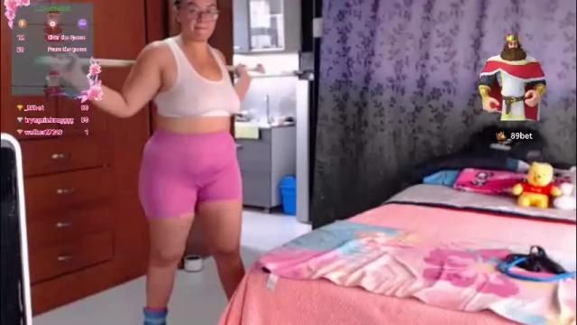 Image 11 of miia_big1boobs Stream on Chaturbate on 15 days ago