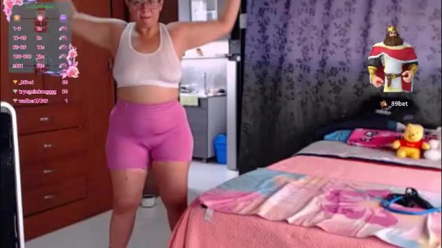 Image 12 of miia_big1boobs Stream on Chaturbate on 15 days ago