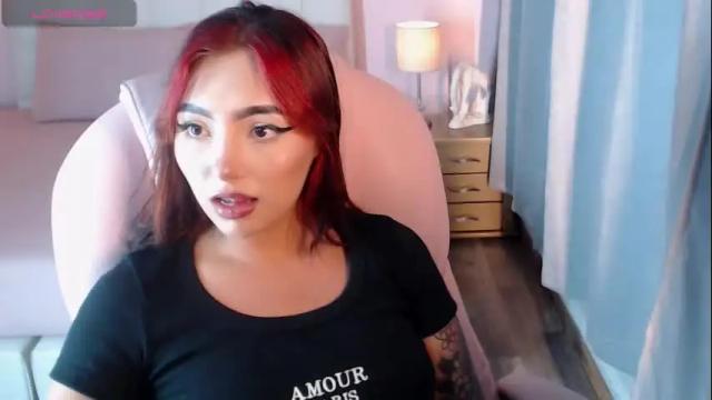 Image 2 of miia_fox01 Stream on Chaturbate on 21 days ago