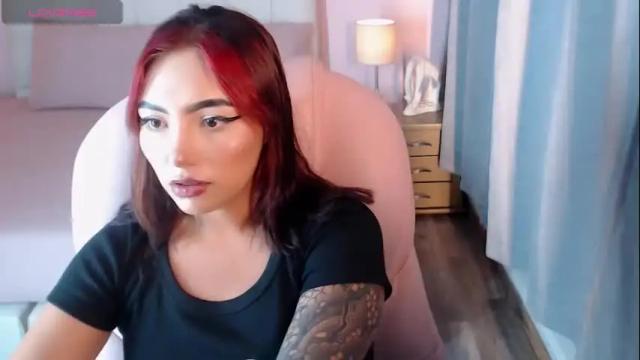 Image 3 of miia_fox01 Stream on Chaturbate on 21 days ago