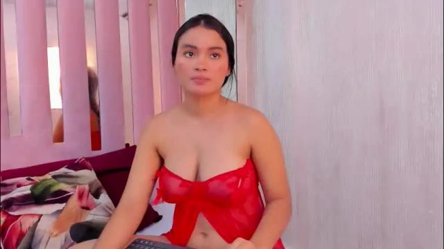 Image 2 of miia_palmerr Stream on Chaturbate on 2 months ago