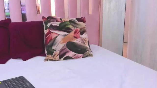 Image 12 of miia_palmerr Stream on Chaturbate on 2 months ago