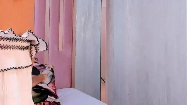 Image 3 of miia_palmerr Stream on Chaturbate on 1 month ago