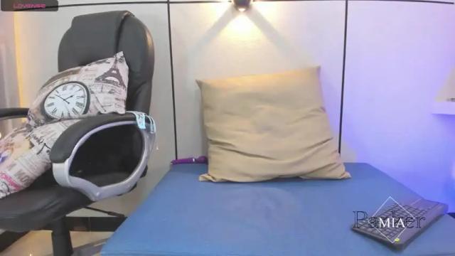 Image 4 of miia_parker_ Stream on Chaturbate on 14 months ago