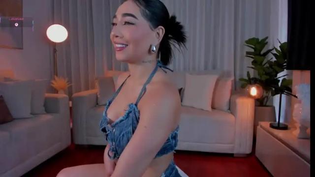 Image 3 of miia_smiith02 Stream on Chaturbate on 2 months ago
