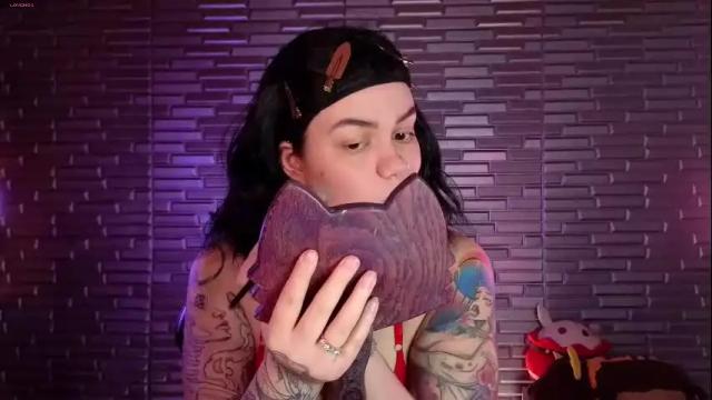 Image 11 of miia_zarate Stream on Chaturbate on 22 hours ago
