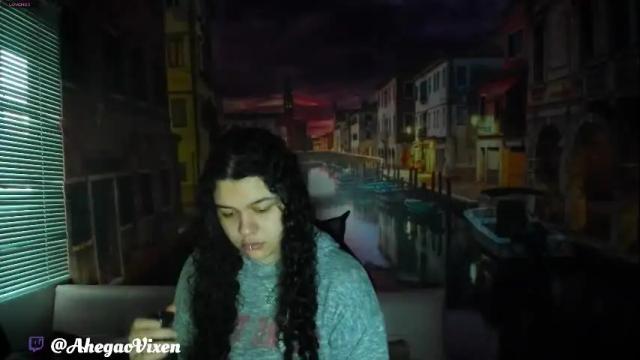 Image 4 of miia_zarate Stream on Chaturbate on 22 hours ago