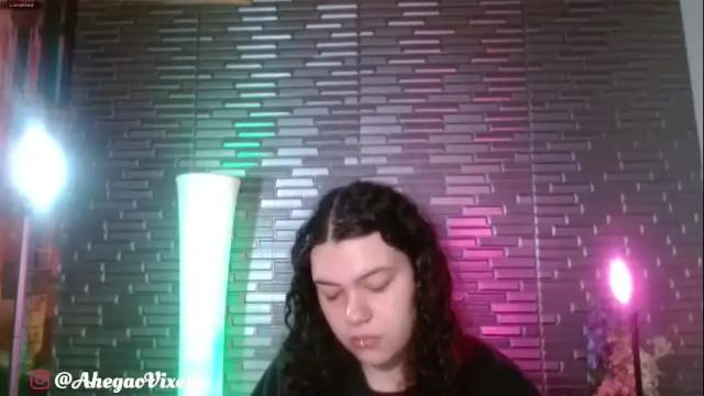 Image 4 of miia_zarate Stream on Chaturbate on 2 months ago