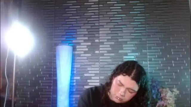 Image 6 of miia_zarate Stream on Chaturbate on 2 months ago