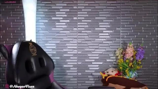 Image 8 of miia_zarate Stream on Chaturbate on 1 month ago