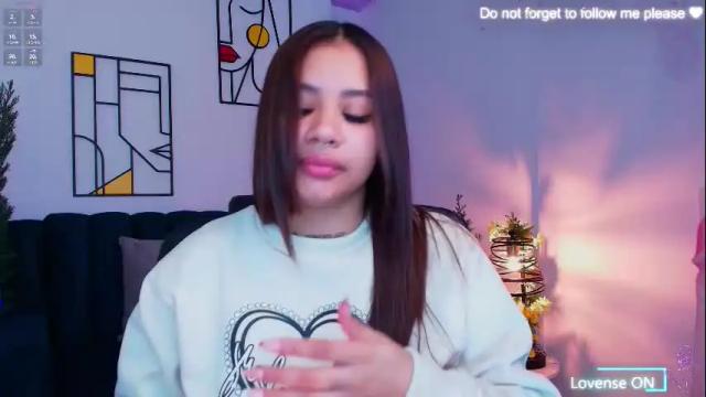 Image 8 of miiaa7_ Stream on Chaturbate on 22 days ago