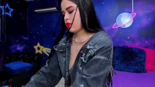 Image 7 of miiablakex Stream on Chaturbate on 18 months ago