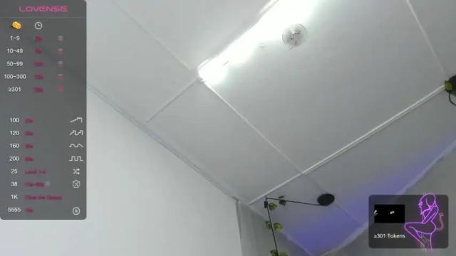 Thumbnail 3, miiaqueenn's Stream at Chaturbate, 19 months ago
