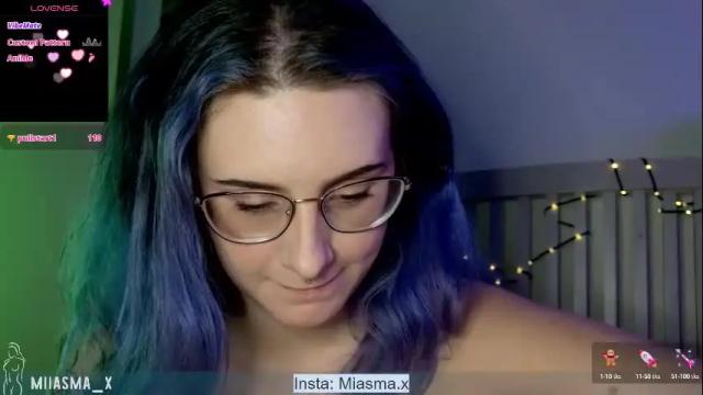 Image 10 of miiasma_xx Stream on Chaturbate on 3 months ago
