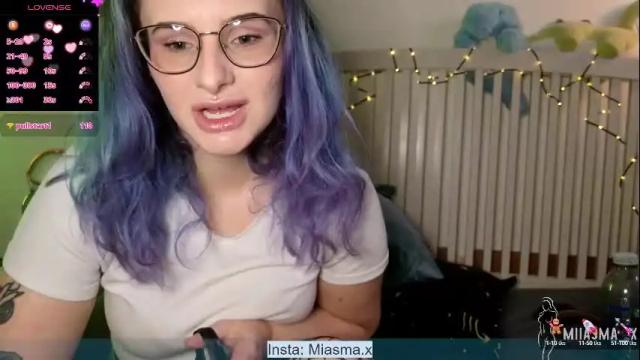 Image 2 of miiasma_xx Stream on Chaturbate on 3 months ago