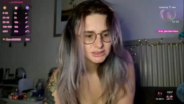 Image 3 of miiasma_xx Stream on Chaturbate on 28 days ago