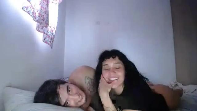 Image 8 of miiawhithee Stream on Chaturbate on 13 months ago
