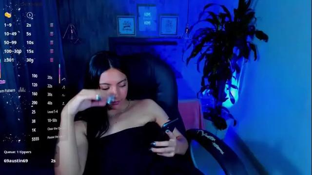 Image 2 of miichael_black Stream on Chaturbate on 25 days ago