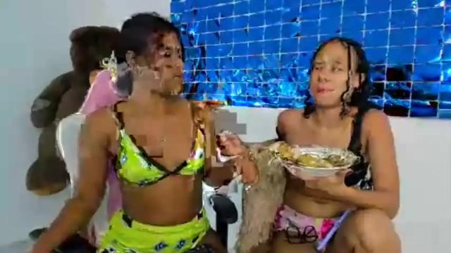 Image 4 of miichelle_evanss Stream on Chaturbate on 17 months ago