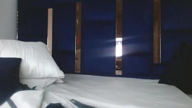 Image 12 of miilu_hot Stream on Chaturbate on 22 months ago