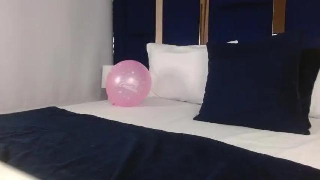 Image 4 of miilu_hot Stream on Chaturbate on 22 months ago
