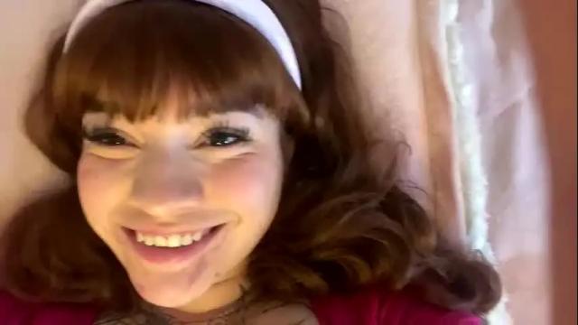 Image 4 of miis_bladell Stream on Chaturbate on 1 month ago