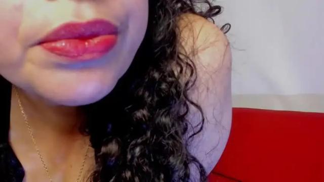 Image 10 of miiss_alicee Stream on Chaturbate on 19 months ago