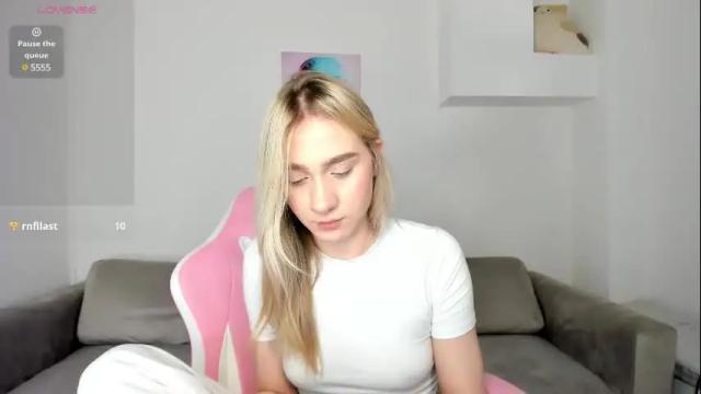 Image 11 of miissdreamliissa Stream on Chaturbate on 1 month ago