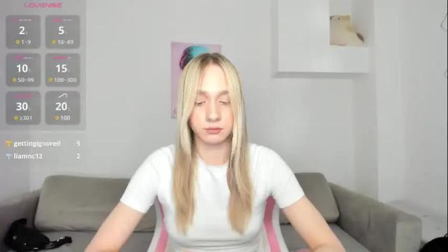 Image 4 of miissdreamliissa Stream on Chaturbate on 1 month ago