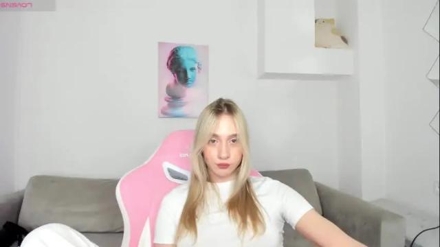 Image 2 of miissdreamliissa Stream on Chaturbate on 21 days ago