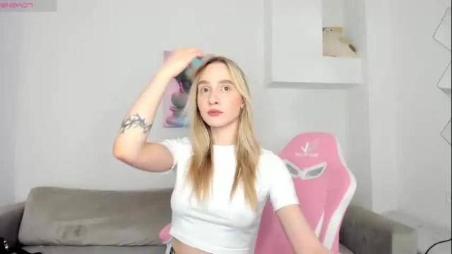 Image 2 of miissdreamliissa Stream on Chaturbate on 20 days ago