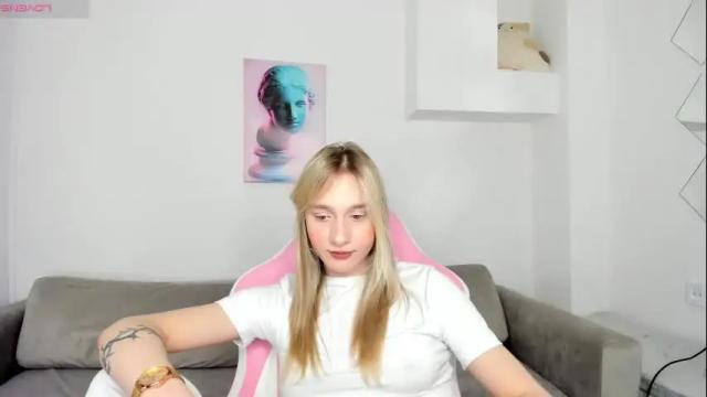 Image 3 of miissdreamliissa Stream on Chaturbate on 18 days ago