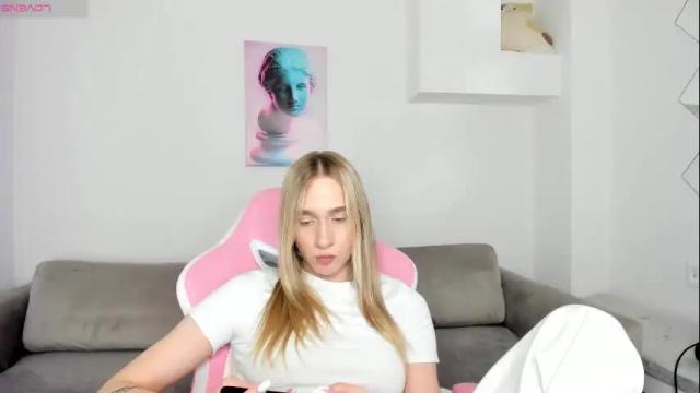 Image 12 of miissdreamliissa Stream on Chaturbate on 5 days ago
