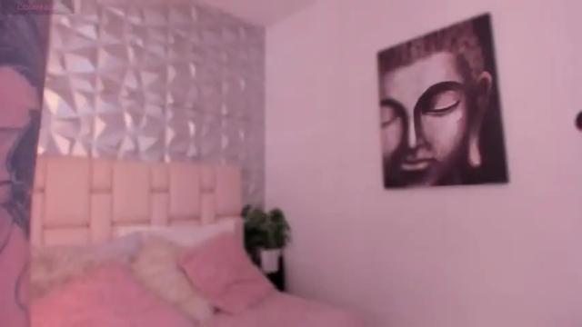 Image 7 of miissjulia Stream on Chaturbate on 14 months ago