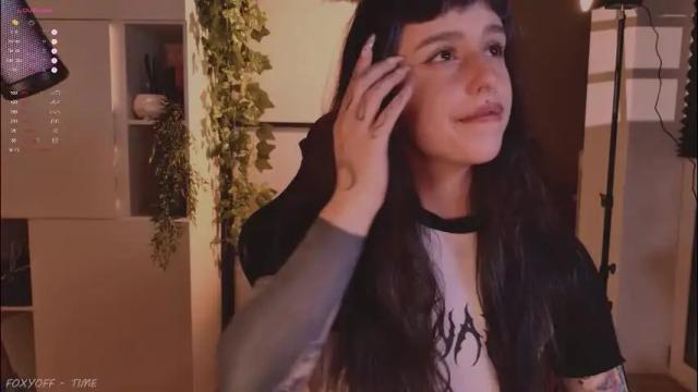 Image 2 of mika_moon_ Stream on Chaturbate on 3 months ago