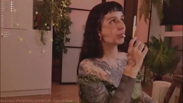 Image 12 of mika_moon_ Stream on Chaturbate on 2 months ago