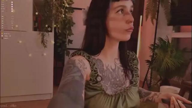 Image 3 of mika_moon_ Stream on Chaturbate on 2 months ago