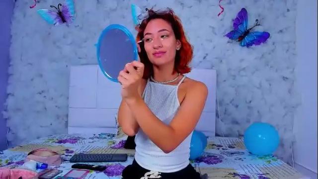Image 4 of mikaela_fisher Stream on Chaturbate on 21 months ago