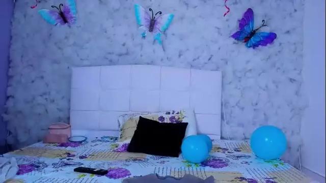 Image 8 of mikaela_fisher Stream on Chaturbate on 21 months ago