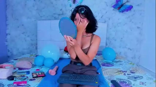 Image 2 of mikaela_fisher Stream on Chaturbate on 21 months ago