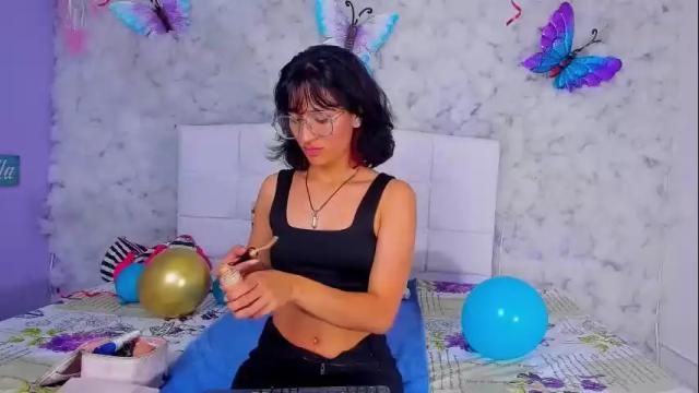 Thumbnail 1, mikaela_fisher's Stream at Chaturbate, 20 months ago