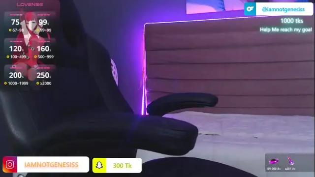 Image 10 of mikaelamason Stream on Chaturbate on 25 days ago