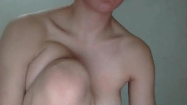 Image 12 of mikahdos Stream on Chaturbate on 3 months ago