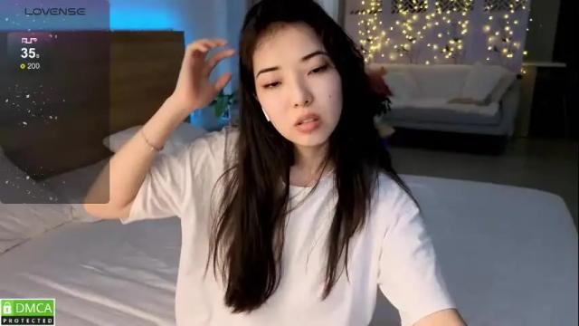 Image 8 of mikakimura Stream on Chaturbate on 26 days ago