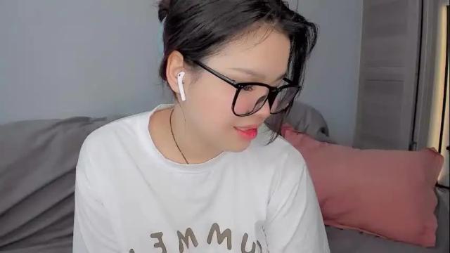 Image 7 of mikasssu Stream on Chaturbate on 21 days ago