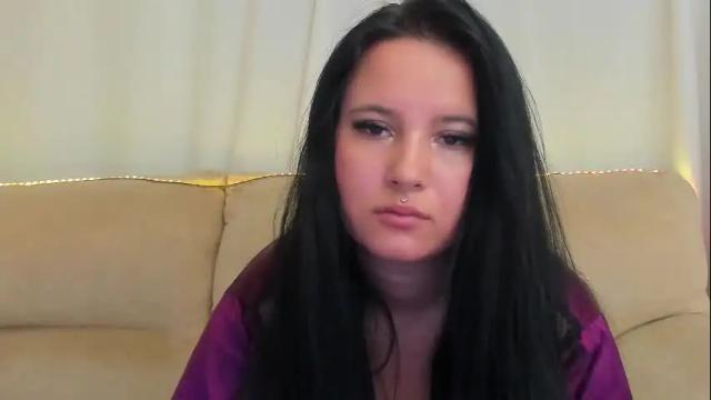 Image 3 of mikavia Stream on Chaturbate on 1 month ago
