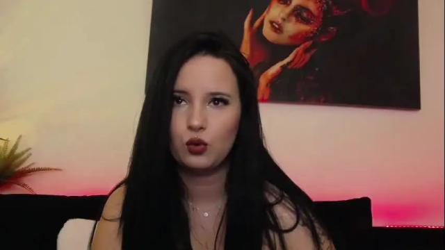 Image 8 of mikavia Stream on Chaturbate on 1 month ago