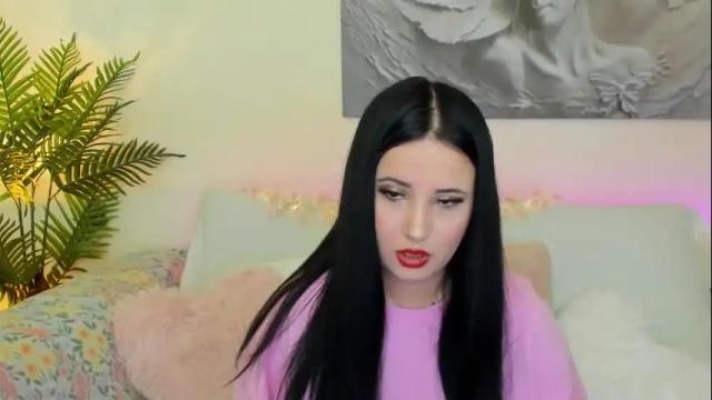 Image 7 of mikavia Stream on Chaturbate on 18 days ago