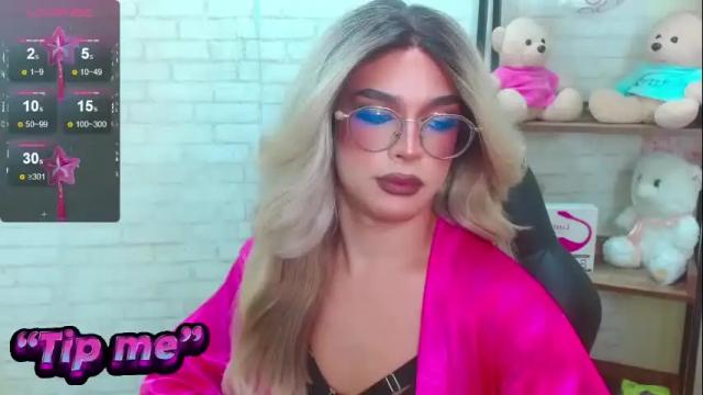 Image 3 of mike_nour Stream on Chaturbate on 1 month ago