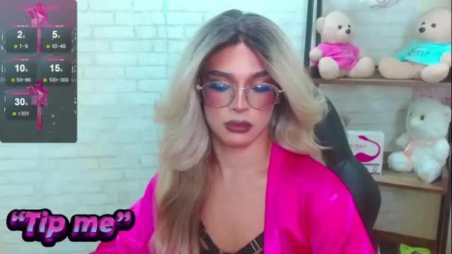 Image 4 of mike_nour Stream on Chaturbate on 1 month ago